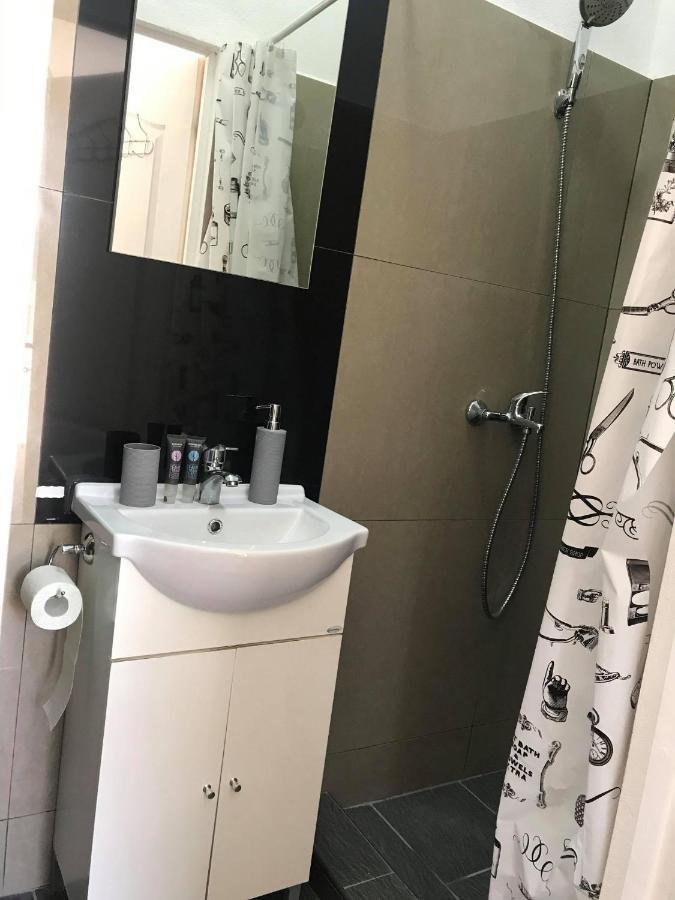 MCM Studio Apartment Sibiu Luaran gambar